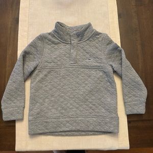 Vineyard Vines quilted pullover 3T